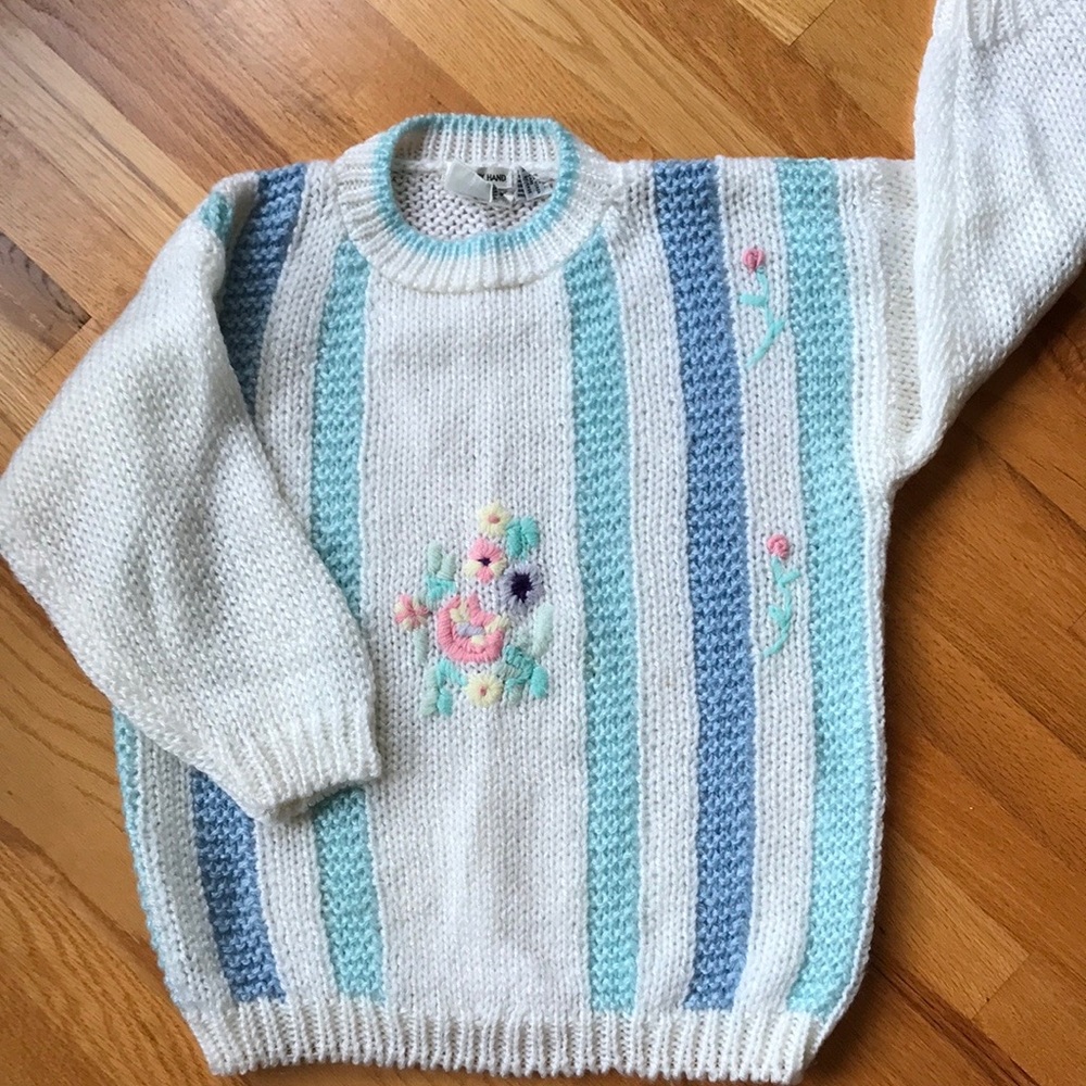 HAND KNIT SWEATER